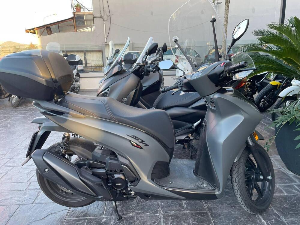 Honda SH 350i Sport (2025) (3)