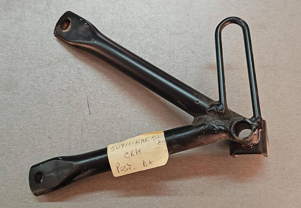 50711KAK900ZA Supporto poggia piede DX CRM 125 Honda