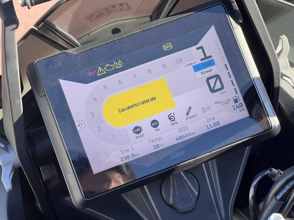 KTM 1290 Super Adventure S (2022 - 25) (4)