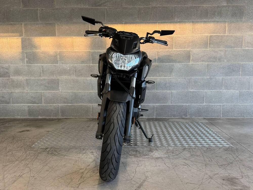 Yamaha MT-07 (2018 - 20) (2)