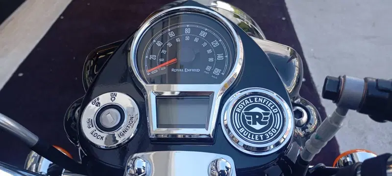 Royal Enfield Bullet 350 (2024 - 26) (4)