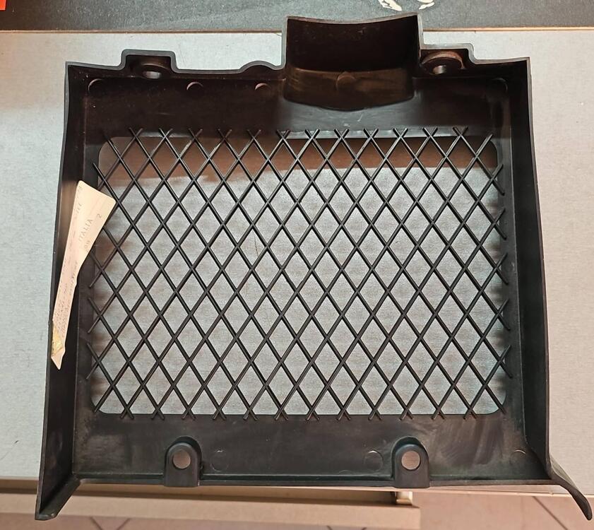 19115KR1760 copertura radiatore NS125F Honda (2)