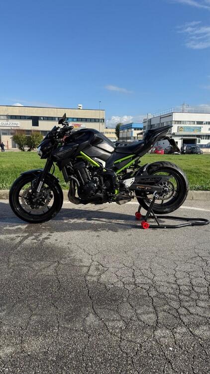 Kawasaki Z 900 (2021 - 24) (4)