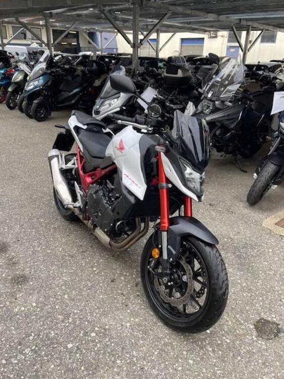 Honda CB 750 Hornet (2023 - 24)