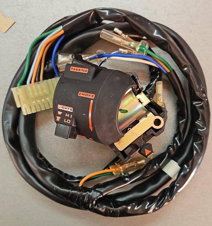 35200KR1861 Interruttore frecce Honda