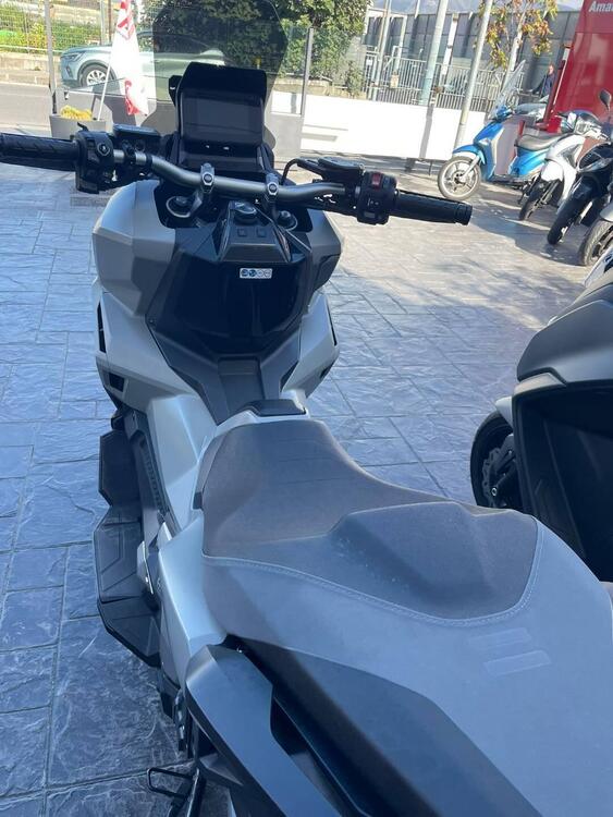 Honda X-ADV 750 (2025) (3)