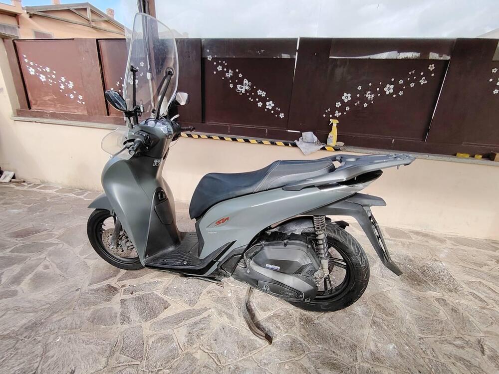 Honda SH 150i Sport (2022 - 23) (3)