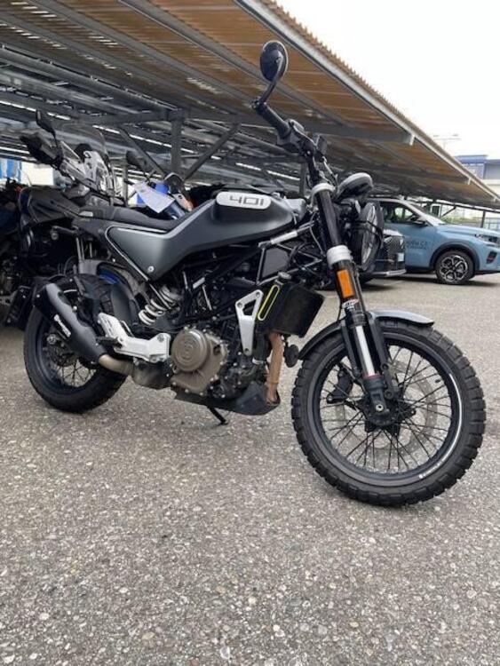 Husqvarna Svartpilen 401 (2020) (4)