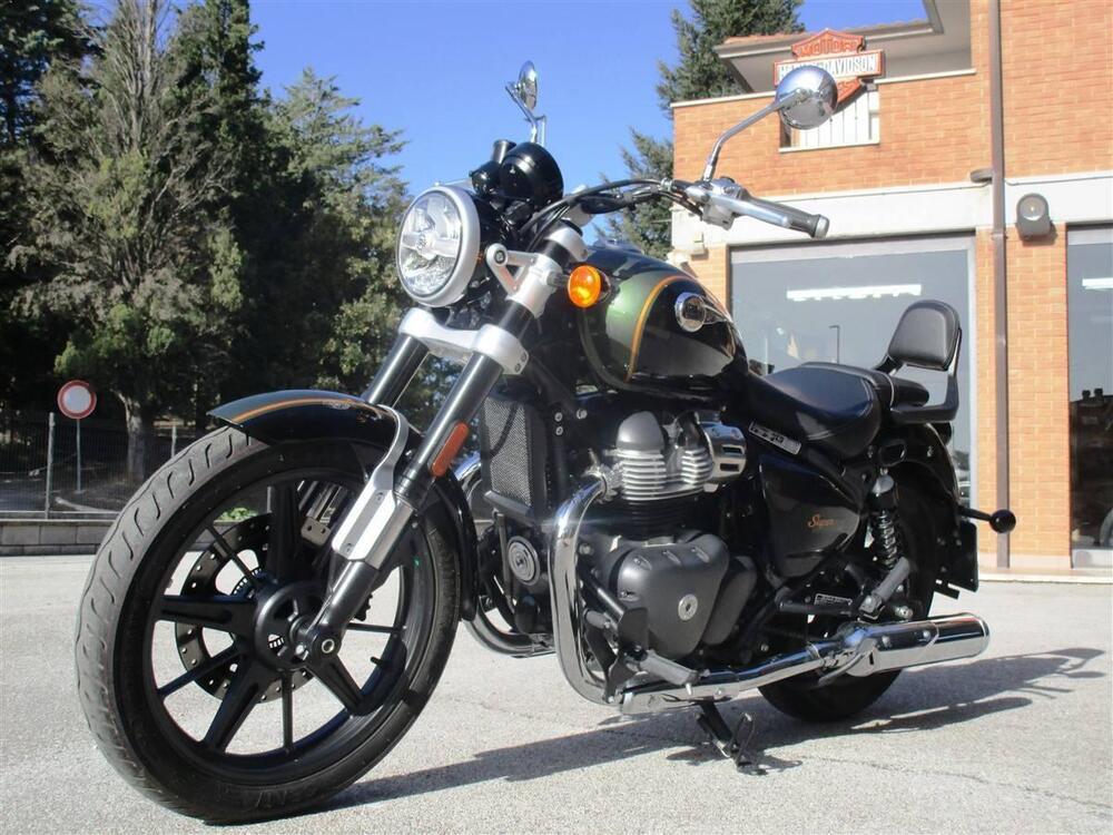 Royal Enfield Super Meteor 650 (2023 - 25) (3)