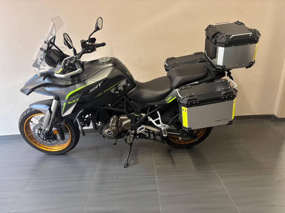 QJ Motor SRT 700 X (2024 - 25)