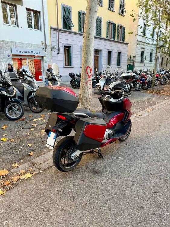 Honda Forza 750 DCT Travel (2021 - 24) (4)