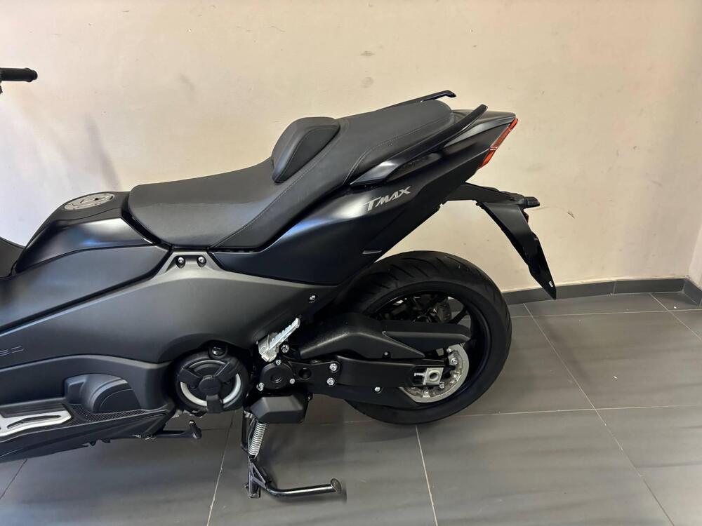 Yamaha T-Max 560 (2022 - 24) (3)