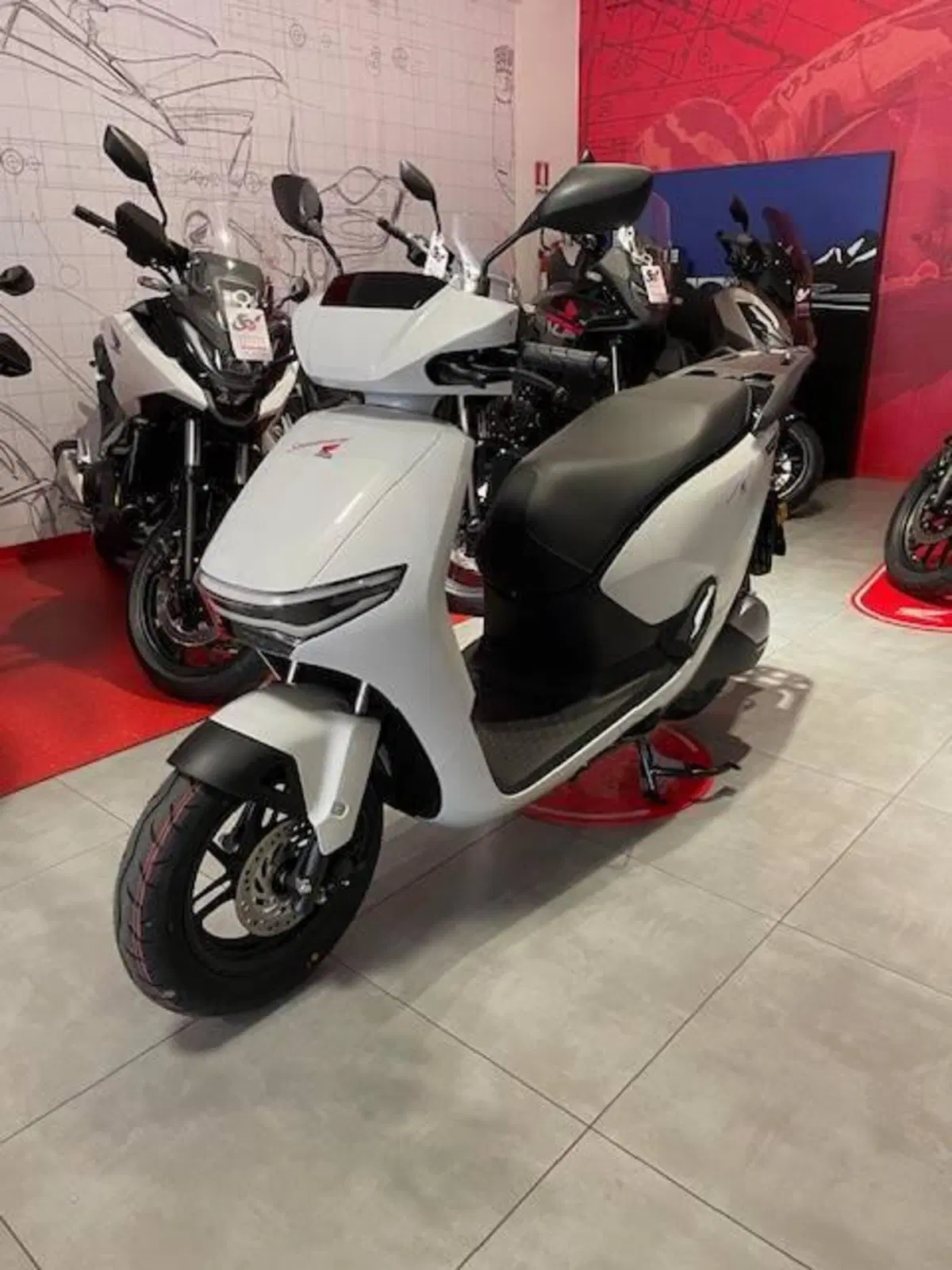 Honda CUV e: (2025 - 26)