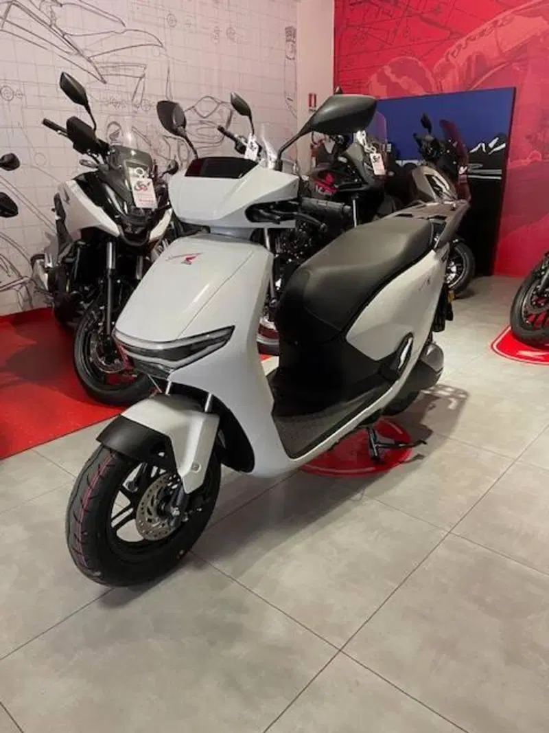 Honda CUV e: (2025 - 26)