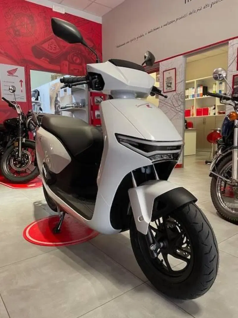 Honda CUV e: (2025 - 26) (2)