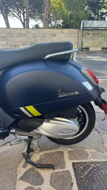 Vespa GTS 300 Super Tech (2023 - 24) (4)
