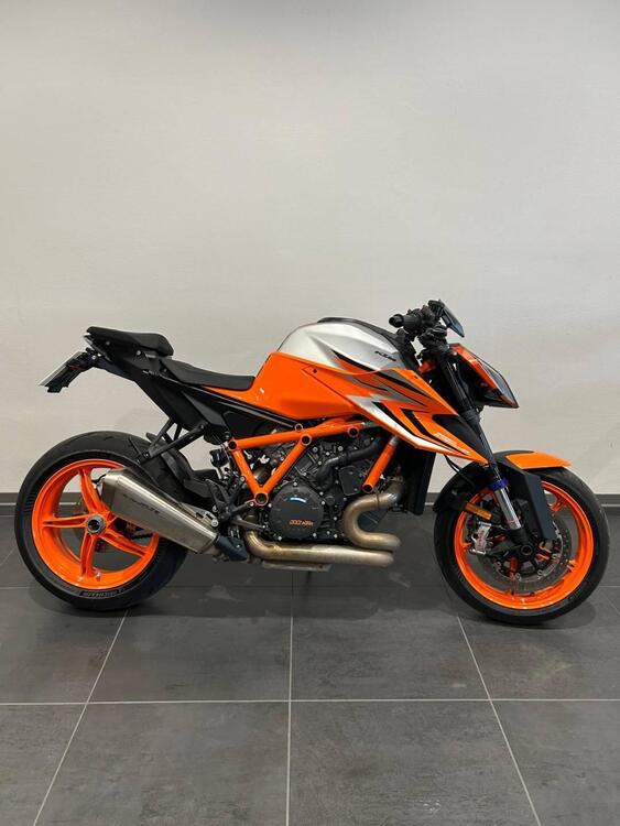 KTM 1290 Super Duke R EVO (2022 - 23)