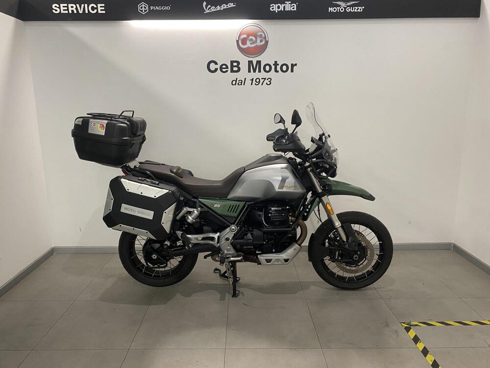 Moto Guzzi V85 TT Centenario (2021 - 22)