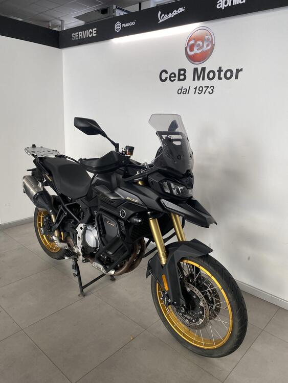 Voge Valico 900DSX (2024 - 25) (3)