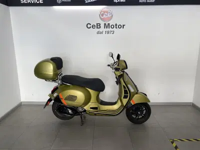 Vespa GTS 300 Super Sport Hpe (2021 - 22) usata
