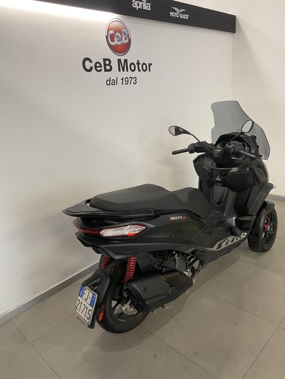 Piaggio MP3 400 ABS Hpe (2023 - 25) (2)