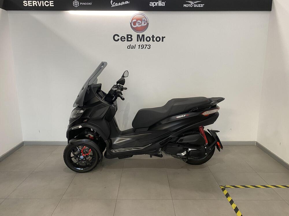 Piaggio MP3 400 ABS Hpe (2023 - 25) (4)