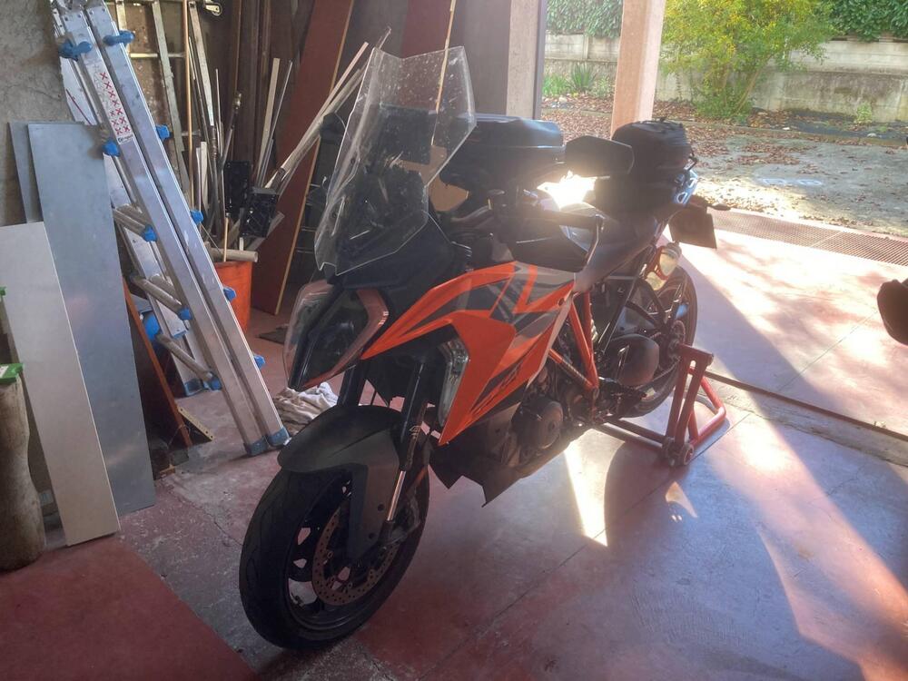 KTM 1290 Super Duke GT (2022 - 25) (3)