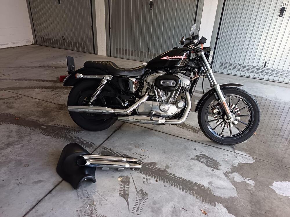 Harley-Davidson 883 (2)