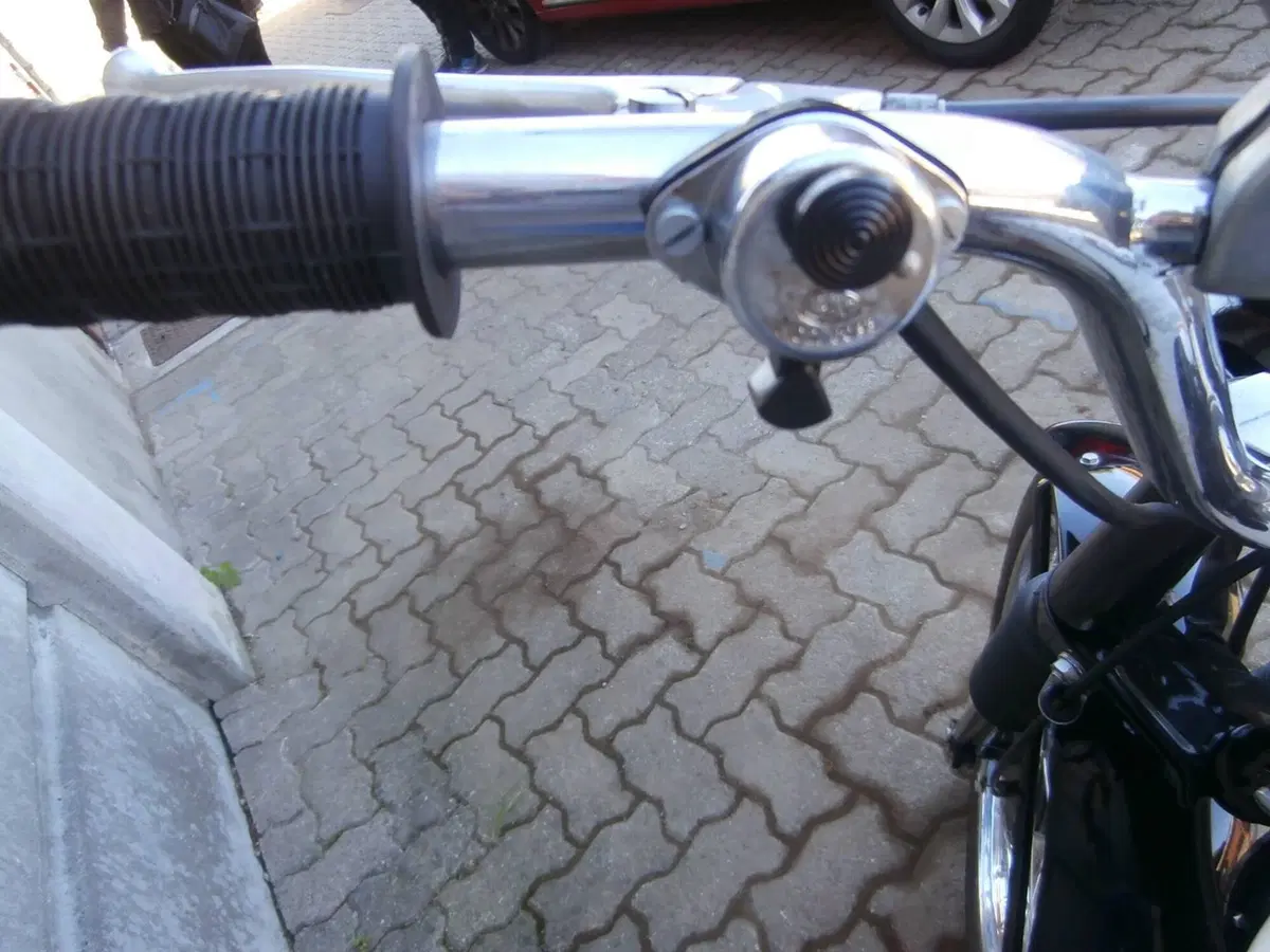 Gilera 124 SEI GIORNI (17)