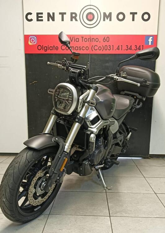 Voge Trofeo 500AC (2022 - 25) (2)