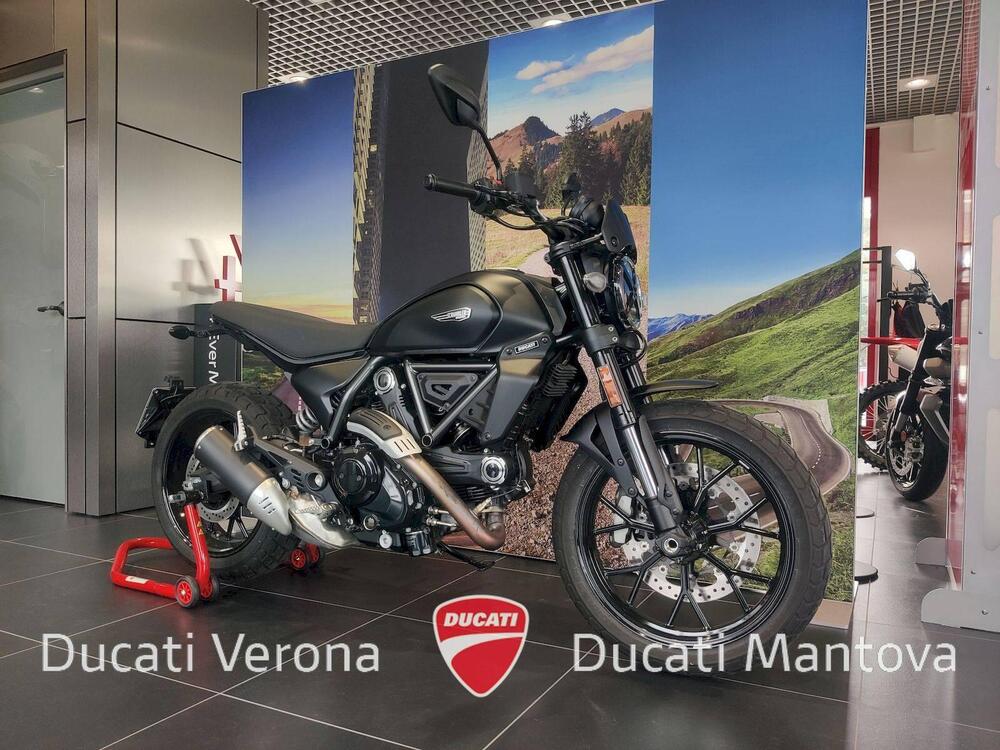 Ducati Scrambler 800 Icon Dark (2025) (2)