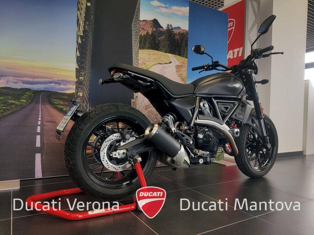 Ducati Scrambler 800 Icon Dark (2025) (4)