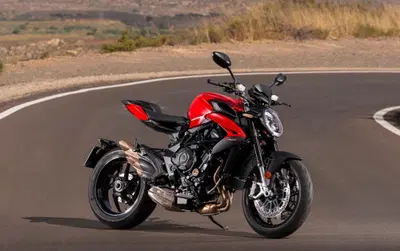 MV Agusta Brutale 800: l'icona nuda si rinnova per il 2026. Caratteristiche, dati tecnici e prezzo [GALLERY]