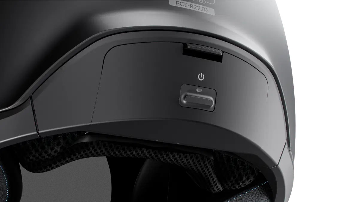 BEYOND, il nuovo casco moto di CARDO (2)
