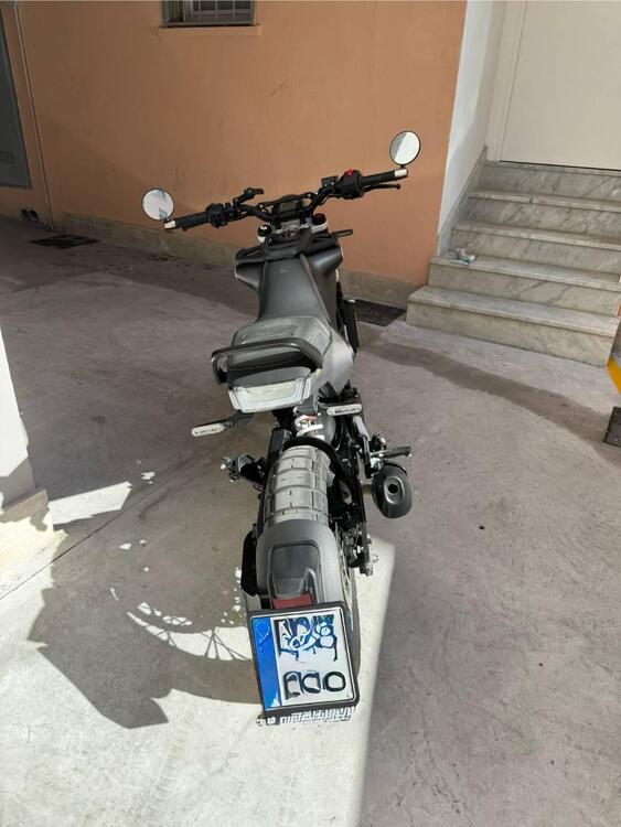 Husqvarna Svartpilen 401 (2021 - 23) (5)