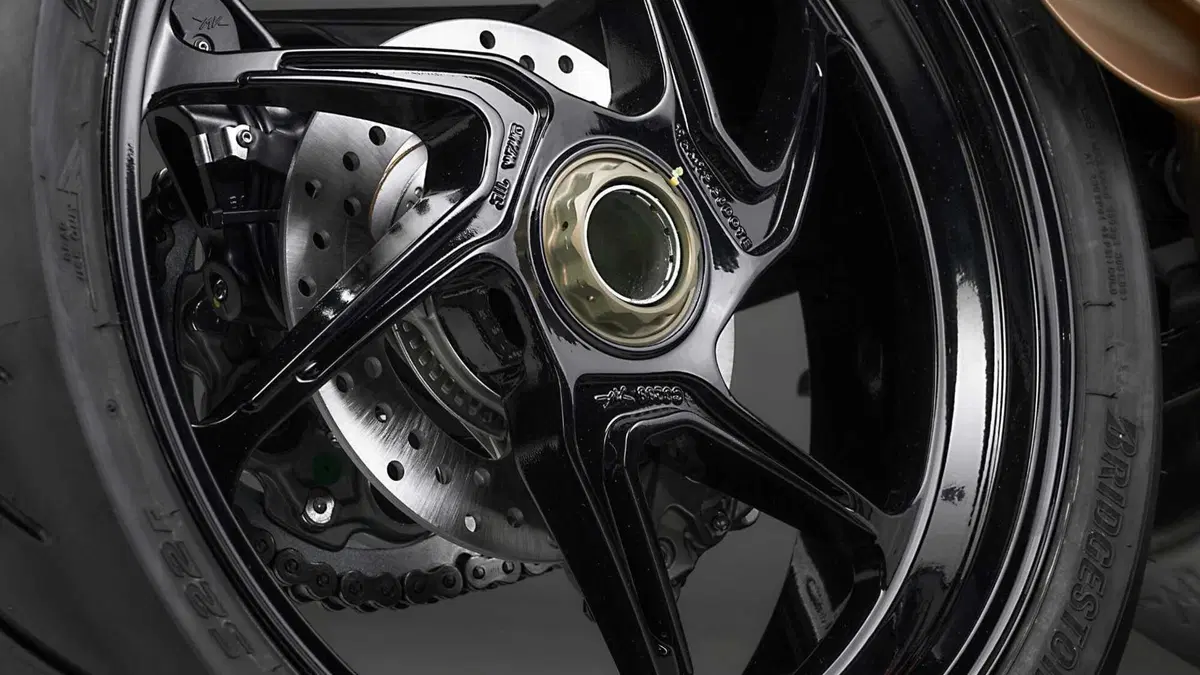 MV Agusta Brutale 800 Brutale 800 (2026) (14)