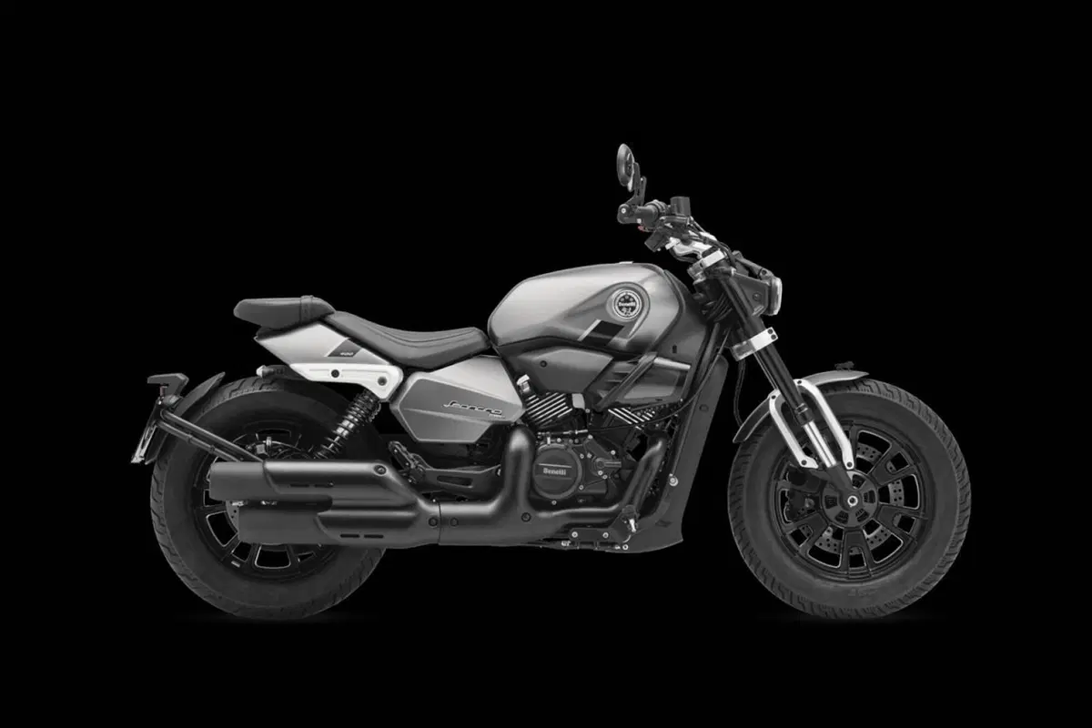 Benelli Leoncino 400 Bobber (2026) (3)