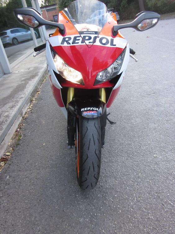 Honda CBR 1000 RR Fireblade (2012 - 16) (5)