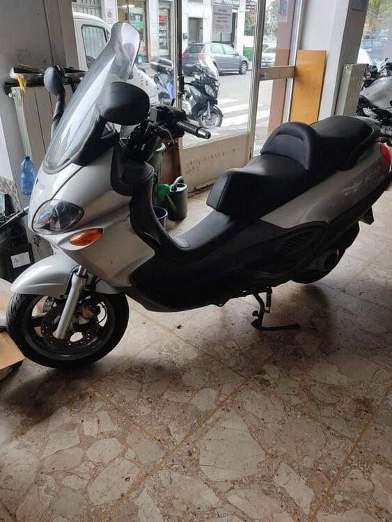 Piaggio X9 200 Evolution