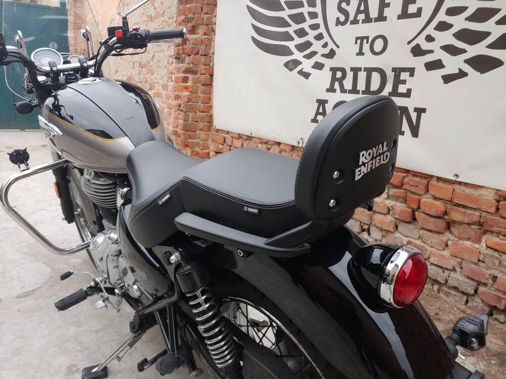 Royal Enfield Meteor 350 Aurora (2024 - 25) (5)