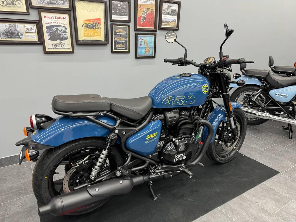 Royal Enfield Shotgun 650 (2024 - 25) (4)