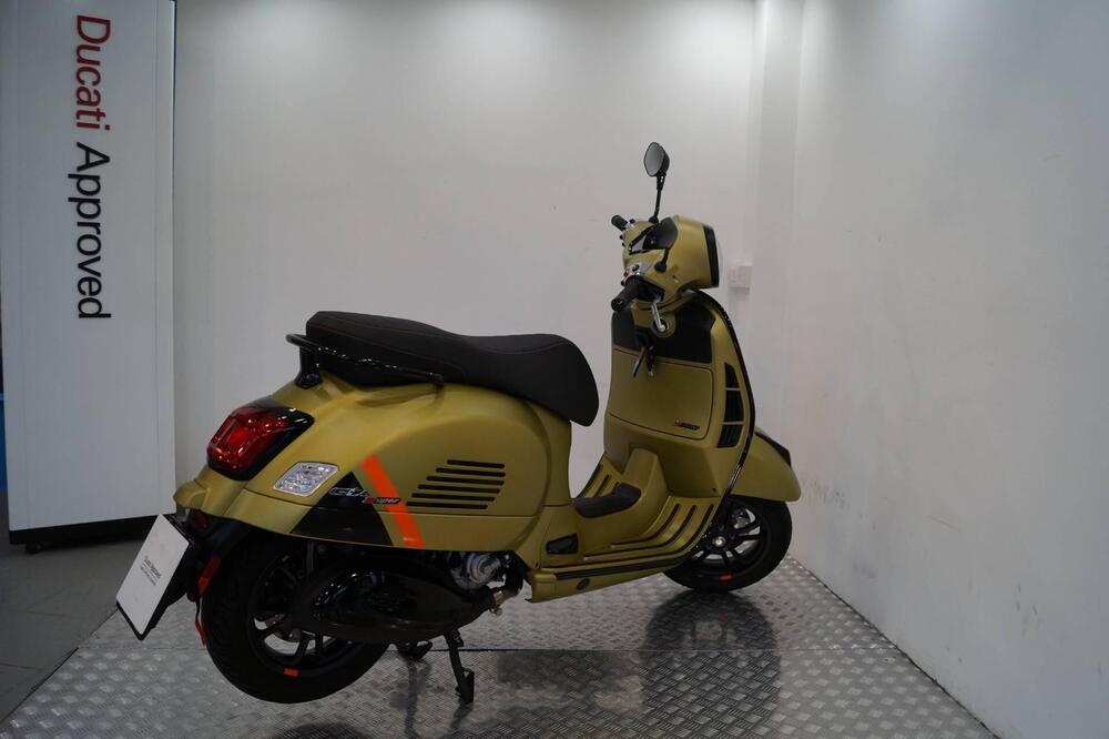 Vespa GTS 300 Super Sport (2023 - 24) (4)