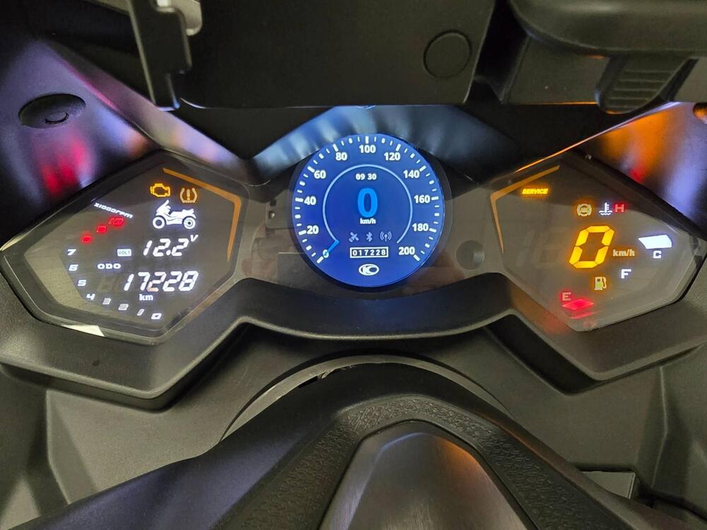 Kymco AK 550 ETS (2021 - 25) (5)