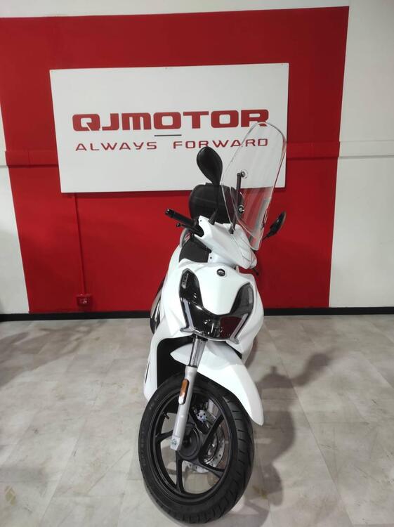 QJ Motor SQ 200 (2025) (2)