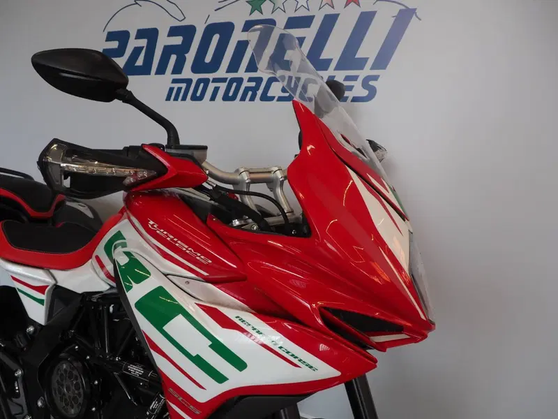 MV Agusta Turismo Veloce 800 RC SCS (2022 - 26) (5)