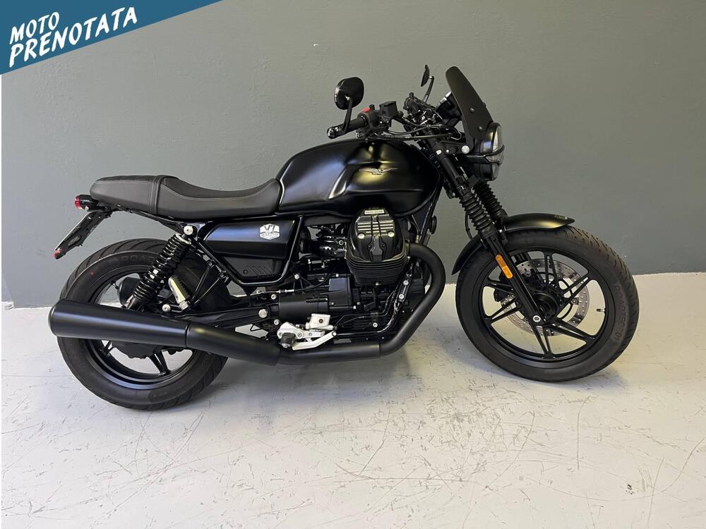 Moto Guzzi V7 Stone (2021 - 24)