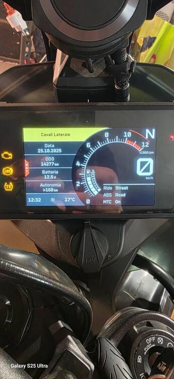 KTM 890 Adventure (2021)