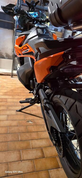 KTM 890 Adventure (2021) (3)