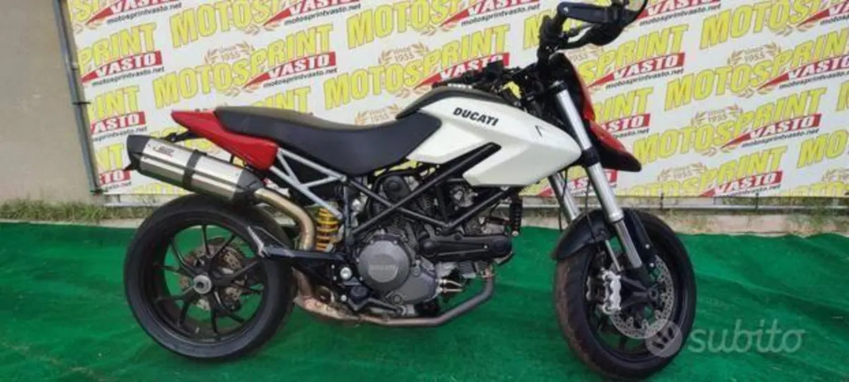 Ducati Hypermotard 796 (2012)