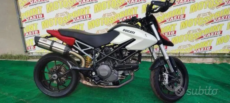 Ducati Hypermotard 796 (2012)